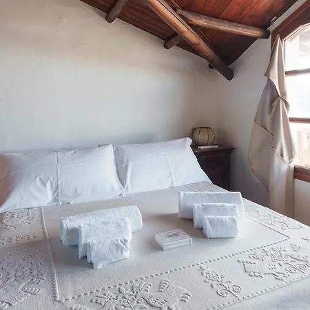 Appartamento Panoramic Attic With Pool Near Costa Smeralda *